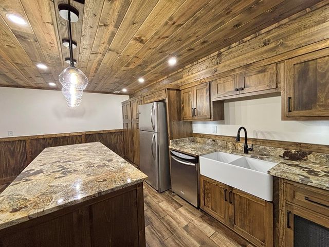 251 Walnut Rd, Blairsville, GA 30512