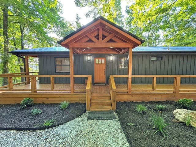 251 Walnut Rd, Blairsville, GA 30512