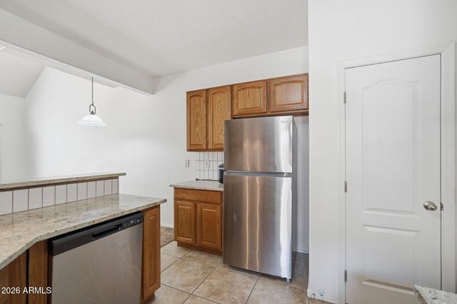 1015 S VAL VISTA Drive 28, Mesa, AZ 85204
