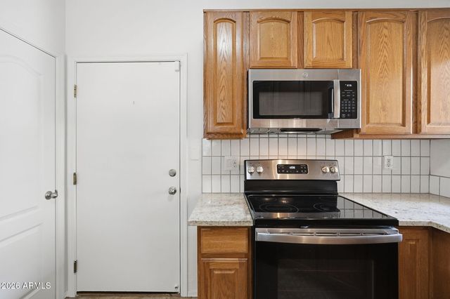 1015 S VAL VISTA Drive 28, Mesa, AZ 85204