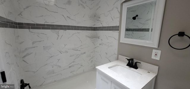 138 DALE ST, Alexandria, VA 22305