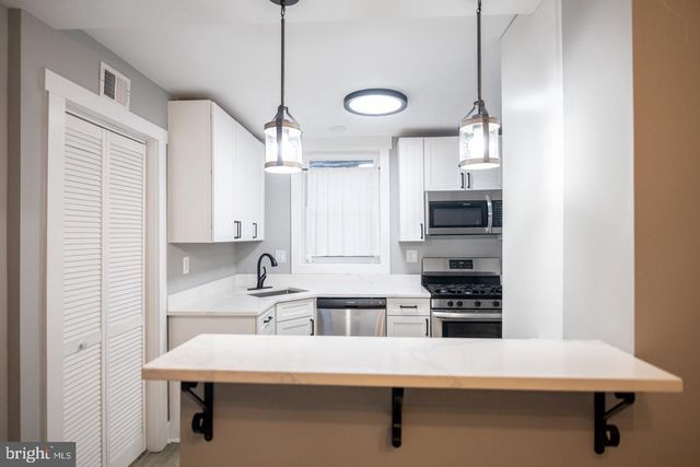 138 DALE ST, Alexandria, VA 22305