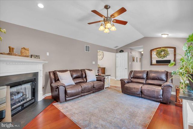1736 MAGNOLIA RD, Vineland, NJ 08360