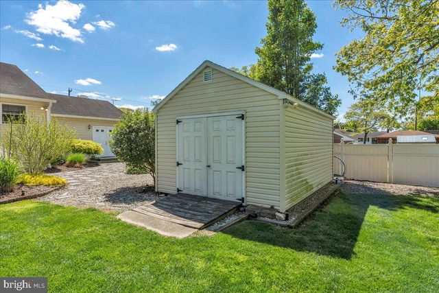 1736 MAGNOLIA RD, Vineland, NJ 08360
