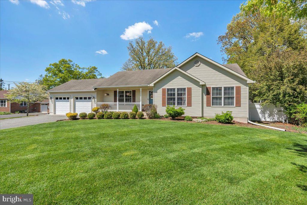 1736 MAGNOLIA RD, Vineland, NJ 08360
