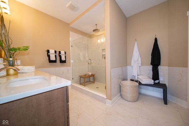 7145 Mann Road, Indianapolis, IN 46221