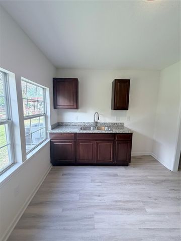 8837 Oak Knoll Lane, Houston, TX 77078