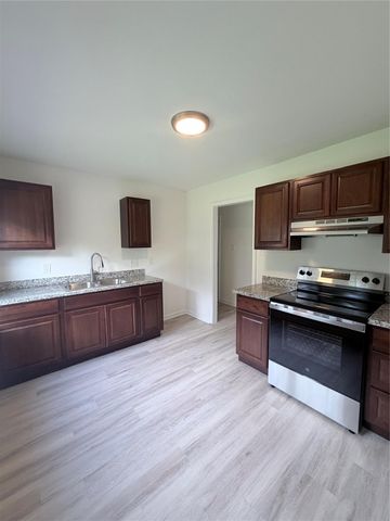 8837 Oak Knoll Lane, Houston, TX 77078