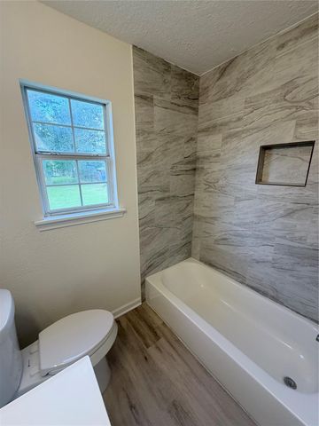 8837 Oak Knoll Lane, Houston, TX 77078