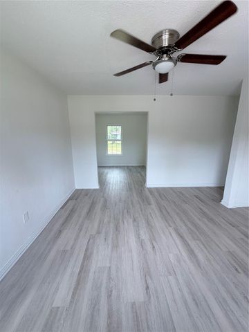 8837 Oak Knoll Lane, Houston, TX 77078