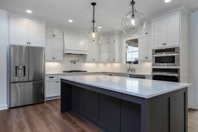 534 Saffron Lane, Versailles, KY 40383