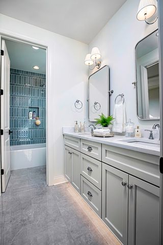 534 Saffron Lane, Versailles, KY 40383