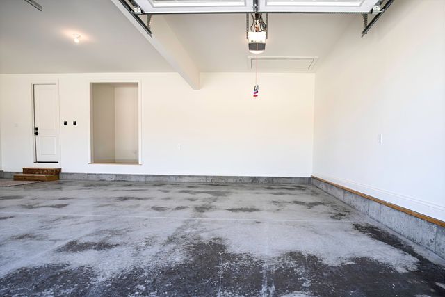 534 Saffron Lane, Versailles, KY 40383