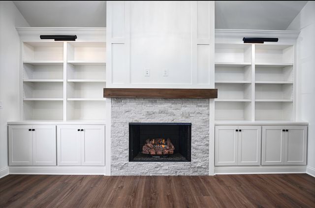 534 Saffron Lane, Versailles, KY 40383