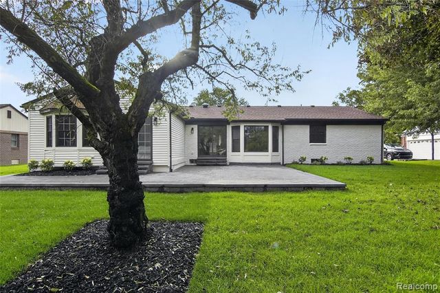 11136 Bellwood Drive, Plymouth, MI 48170