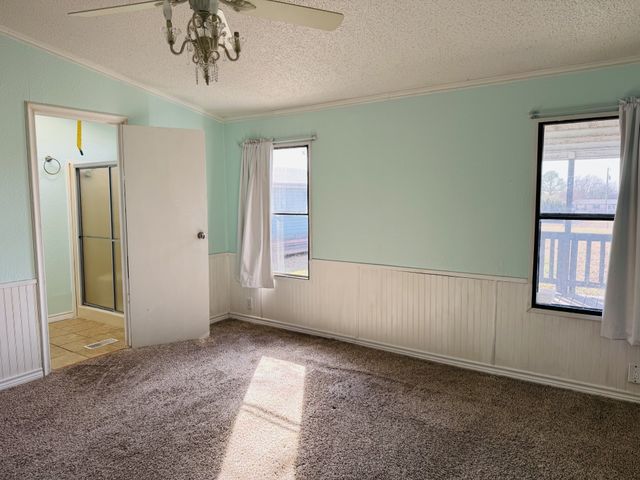 600 Temple Hall Highway, Granbury, TX 76049