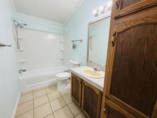 600 Temple Hall Highway, Granbury, TX 76049