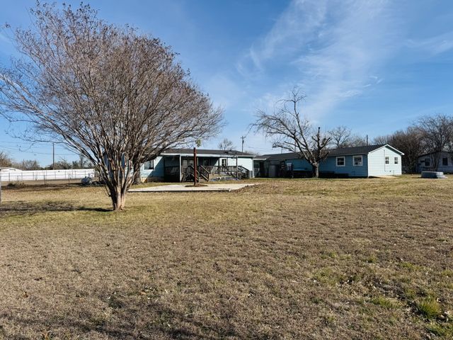 600 Temple Hall Highway, Granbury, TX 76049