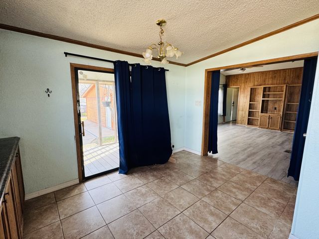 600 Temple Hall Highway, Granbury, TX 76049