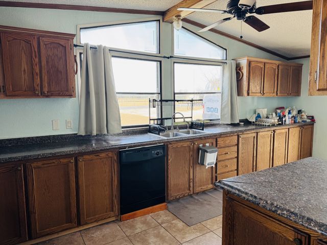 600 Temple Hall Highway, Granbury, TX 76049