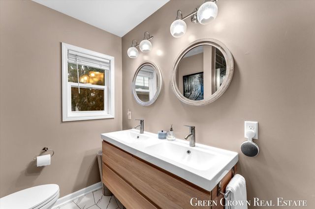 318 Wesley Street Se, City Of Wyoming, MI 49548