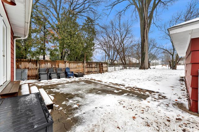 318 Wesley Street Se, City Of Wyoming, MI 49548