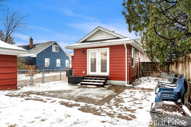 318 Wesley Street Se, City Of Wyoming, MI 49548