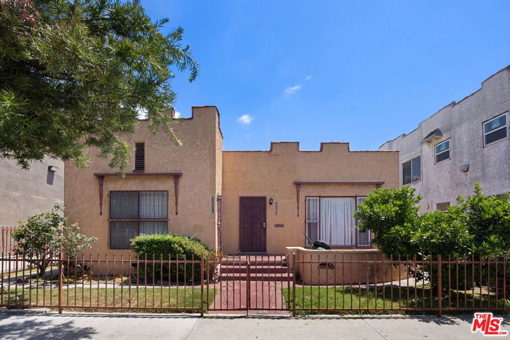 3982 S Normandie Avenue, Los Angeles, CA 90037
