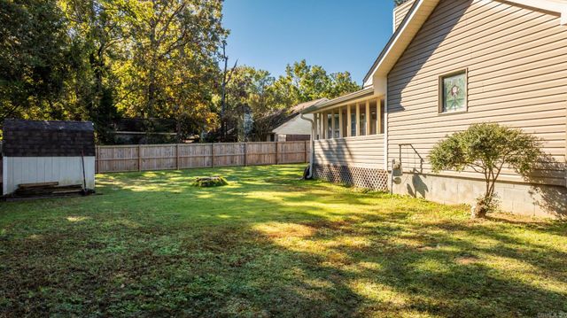 50 High Timber Drive, Maumelle, AR 72113