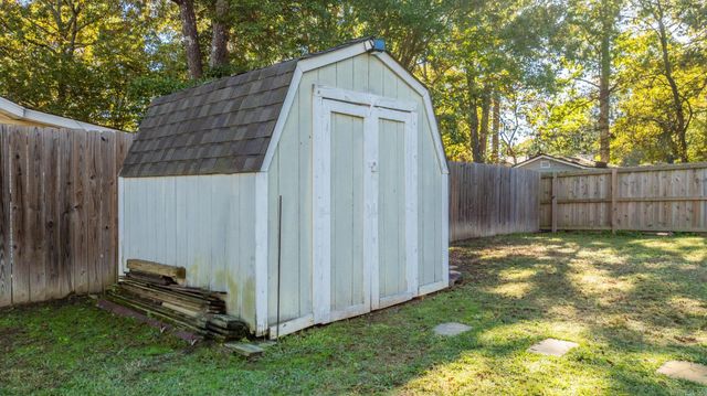 50 High Timber Drive, Maumelle, AR 72113