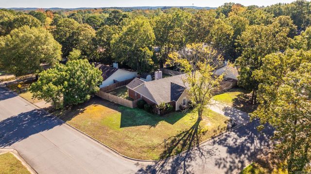 50 High Timber Drive, Maumelle, AR 72113