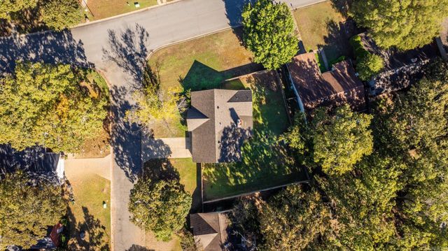 50 High Timber Drive, Maumelle, AR 72113