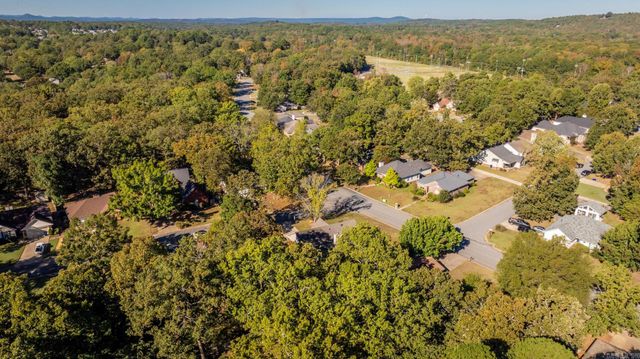 50 High Timber Drive, Maumelle, AR 72113