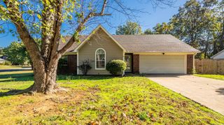 50 High Timber Drive, Maumelle, AR 72113