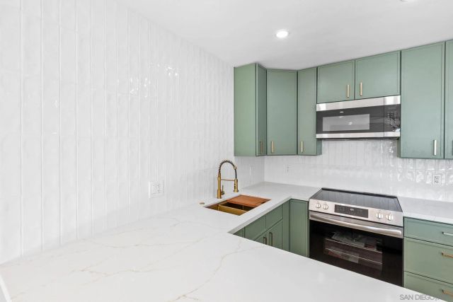 3050 Rue Dorleans 308, San Diego, CA 92110