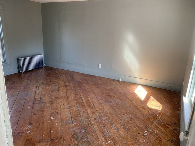 7-A Versailles St, Marlborough, MA 01752