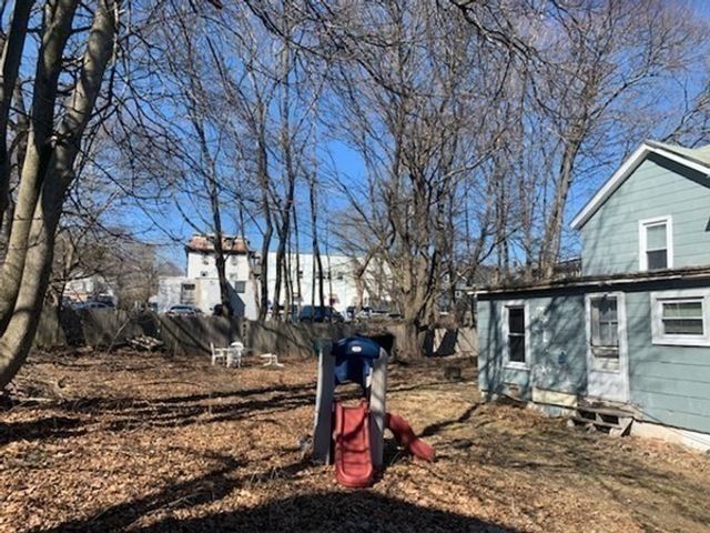 7-A Versailles St, Marlborough, MA 01752