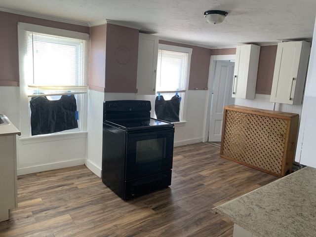 7-A Versailles St, Marlborough, MA 01752