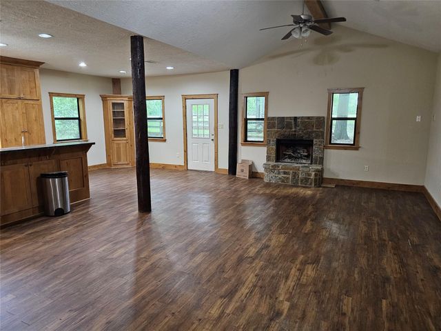 15784 Tree Monkey Rd, Conroe, TX 77303