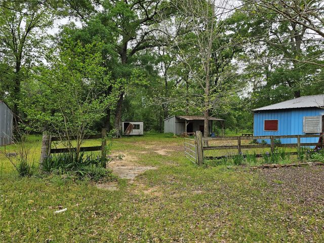 15784 Tree Monkey Rd, Conroe, TX 77303
