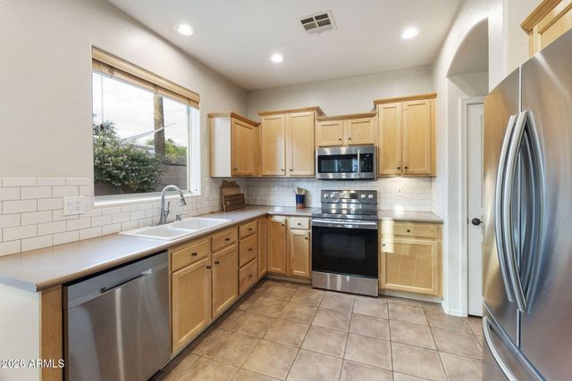 3120 S CHATSWORTH Circle, Mesa, AZ 85212
