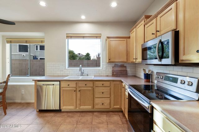 3120 S CHATSWORTH Circle, Mesa, AZ 85212
