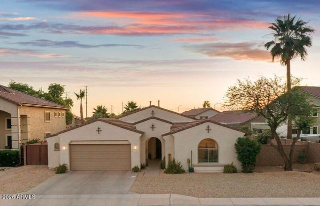 3120 S CHATSWORTH Circle, Mesa, AZ 85212