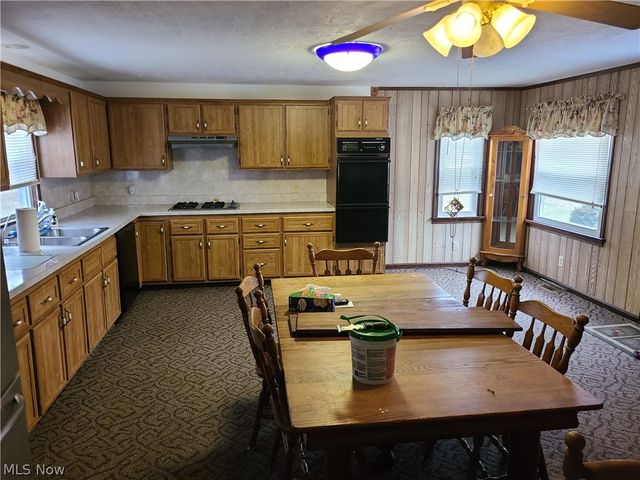 1031 Camden Avenue SW, Canton, OH 44706