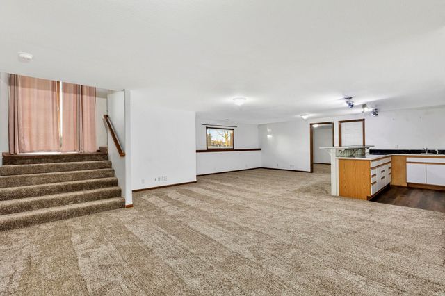 12218 E Andrea St, Wichita, KS 67207