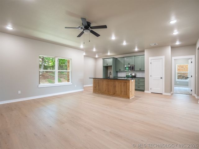 2002 Whippoorwill, Mcalester, OK 74501