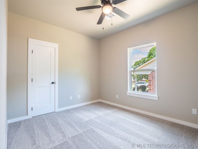 2002 Whippoorwill, Mcalester, OK 74501