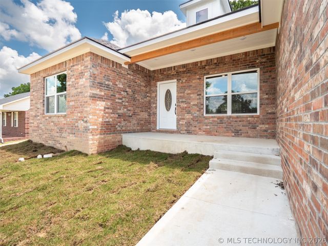 2002 Whippoorwill, Mcalester, OK 74501