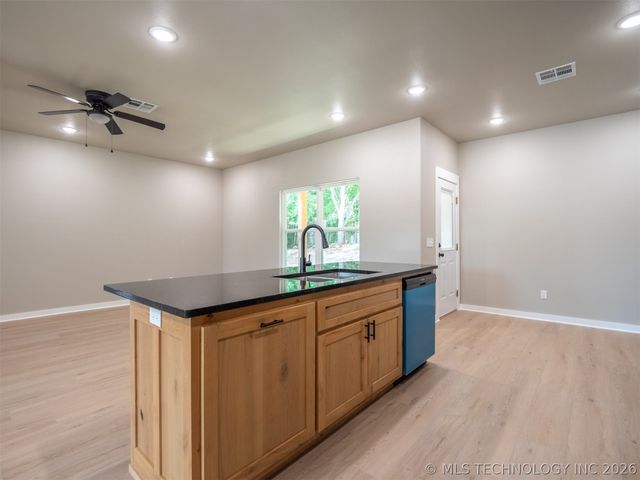 2002 Whippoorwill, Mcalester, OK 74501