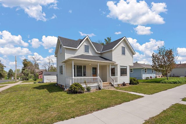 300 E State Street, Belle Plaine, MN 56011